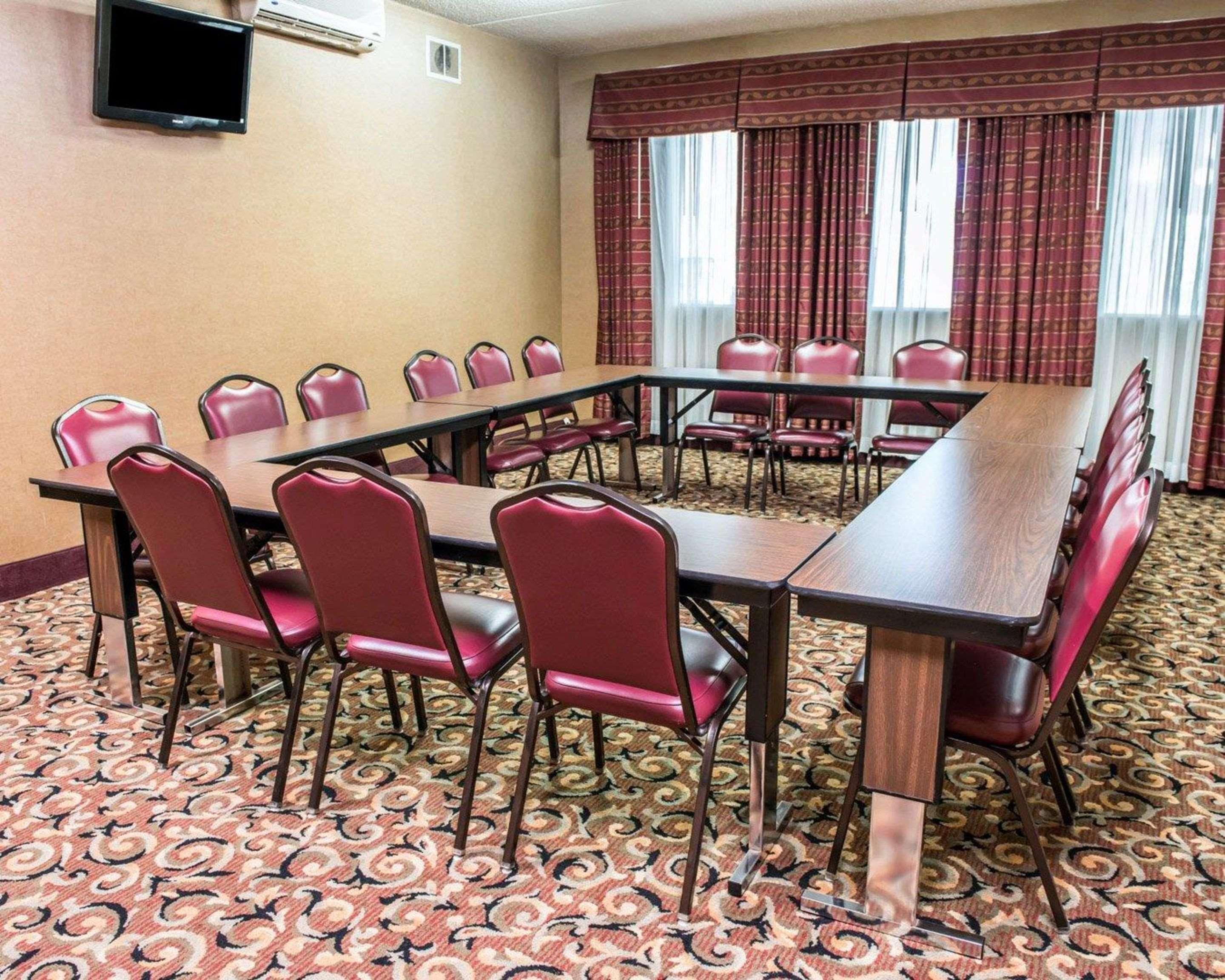 Wingate By Wyndham Grove City Esterno foto