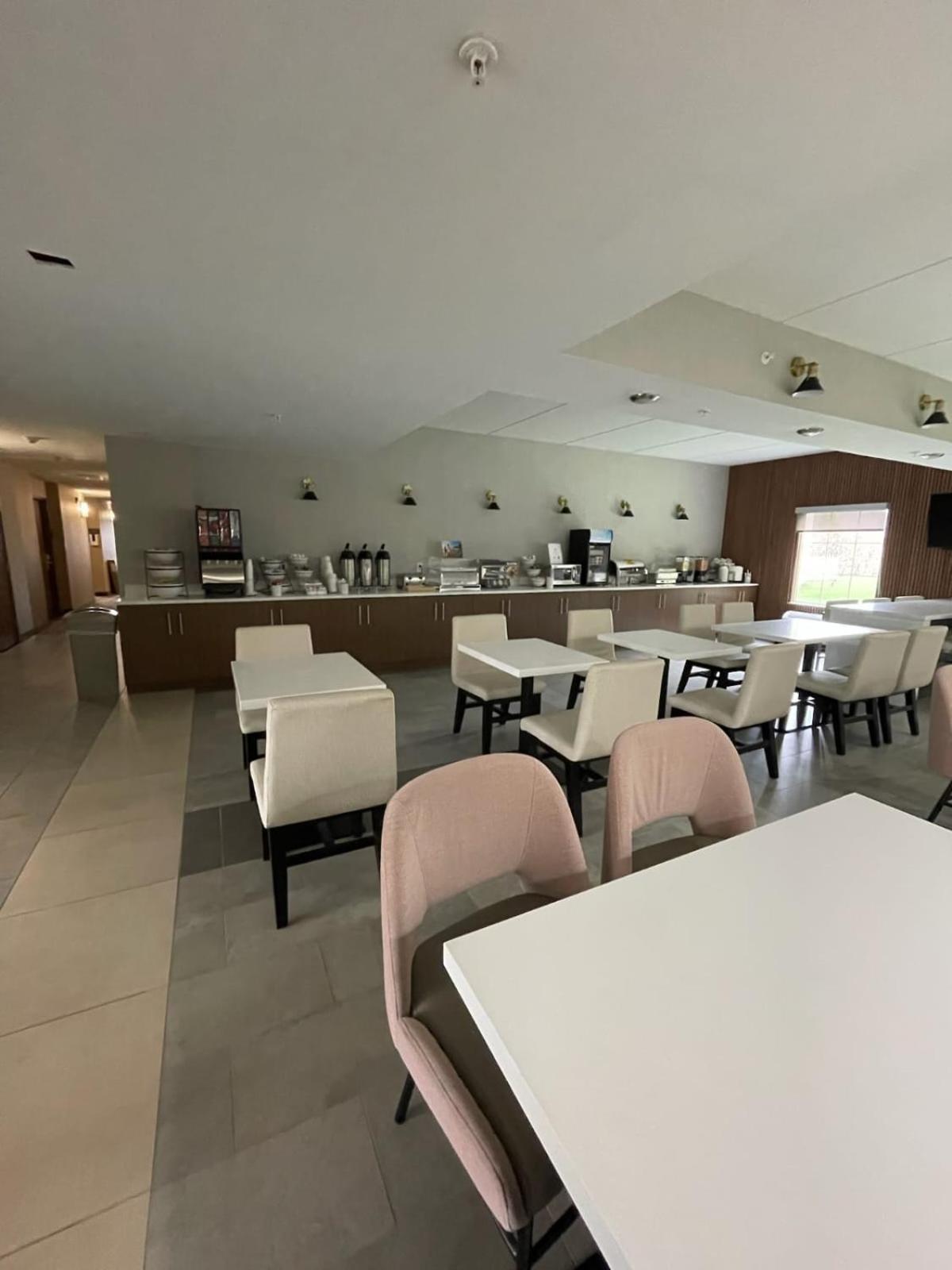 Wingate By Wyndham Grove City Esterno foto